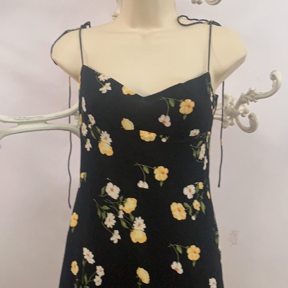REFORMATION DIETRICH DRESS SIZE 2 - Picture 3 of 7